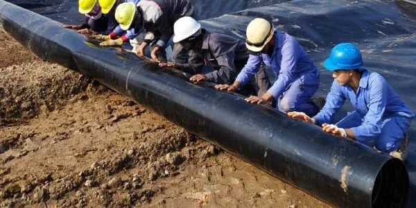 Pipeline work team